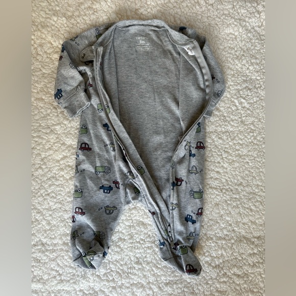 Carter’s Zipper Footie Onesie - Picture 4 of 5